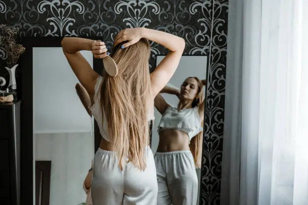 si-tienes-el-pelo-muy-encrespado-tienes-que-probar-esto-10-istock